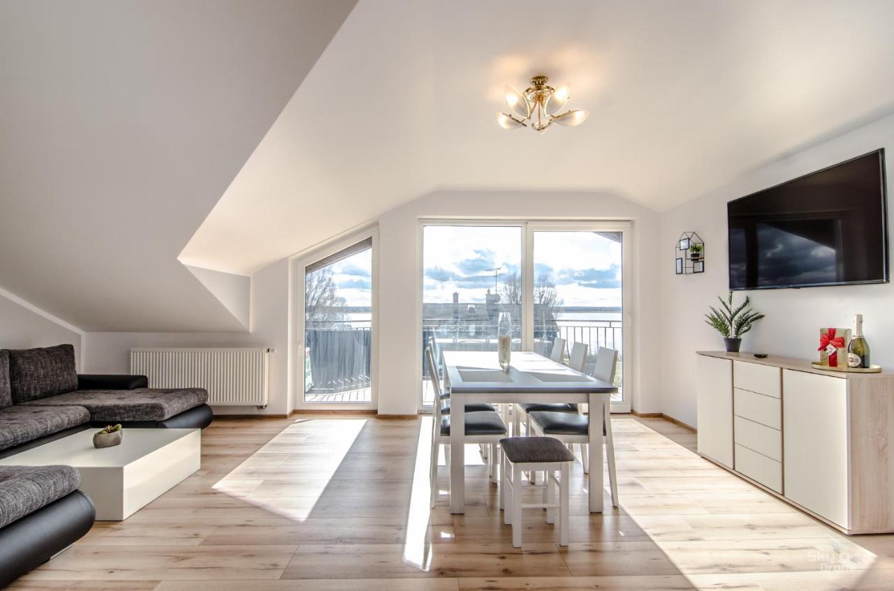 Duzy Apartament Mielno Mielno  Buitenkant foto
