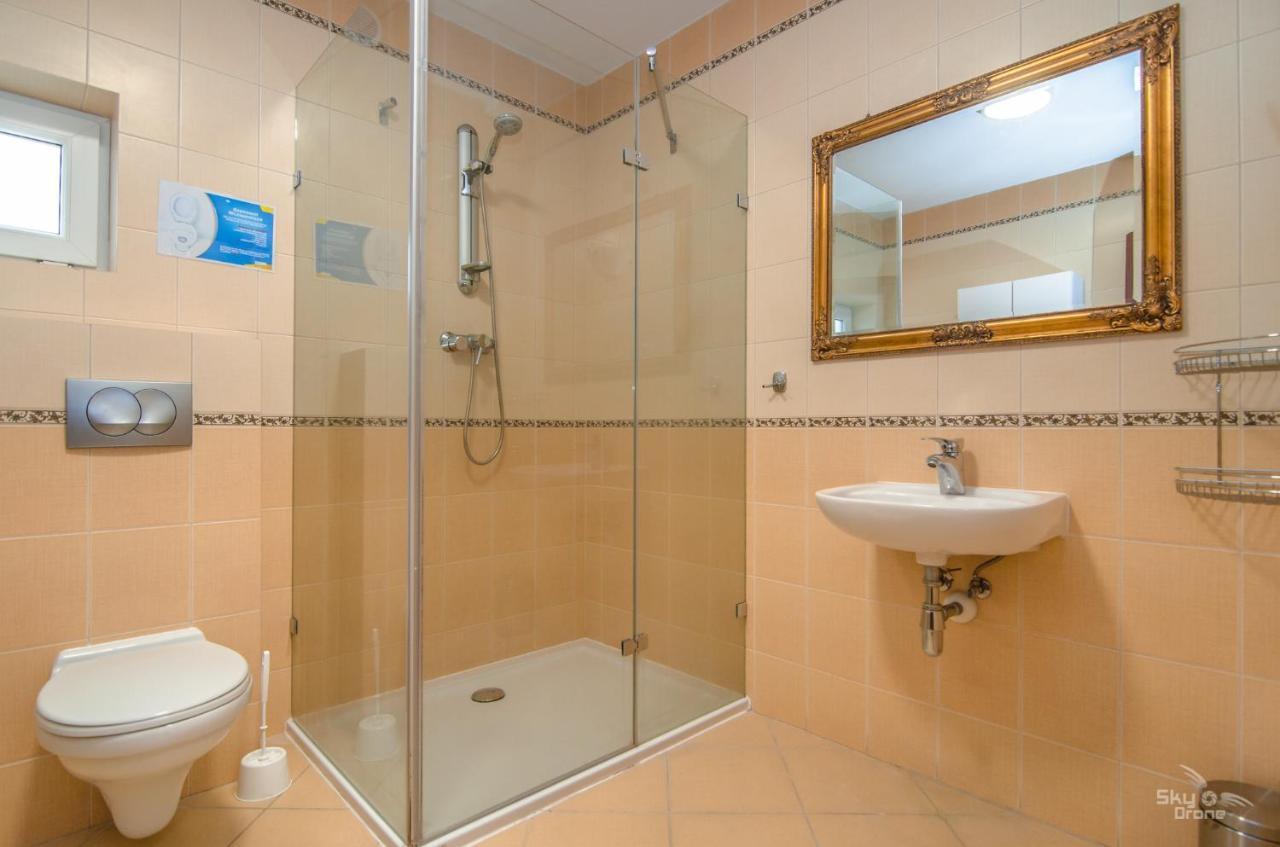Duzy Apartament Mielno Mielno  Buitenkant foto